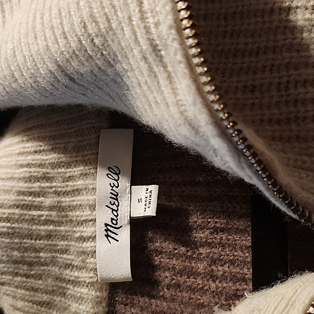 Madewell - Picture 3 of 3